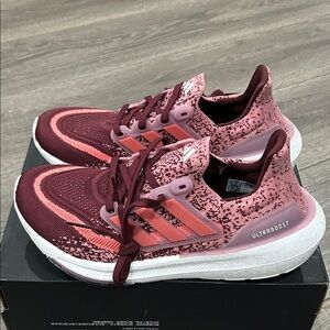 Adidas Ultraboost women’s running Shoes size 7.5